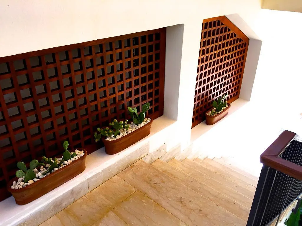 Holiday home Villa Silvia Fontane Bianche Italia